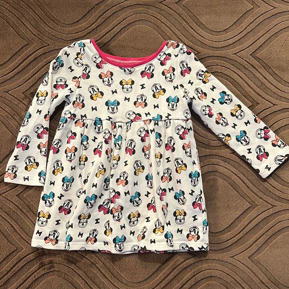 Disney Other - Minnie Mouse toddler top